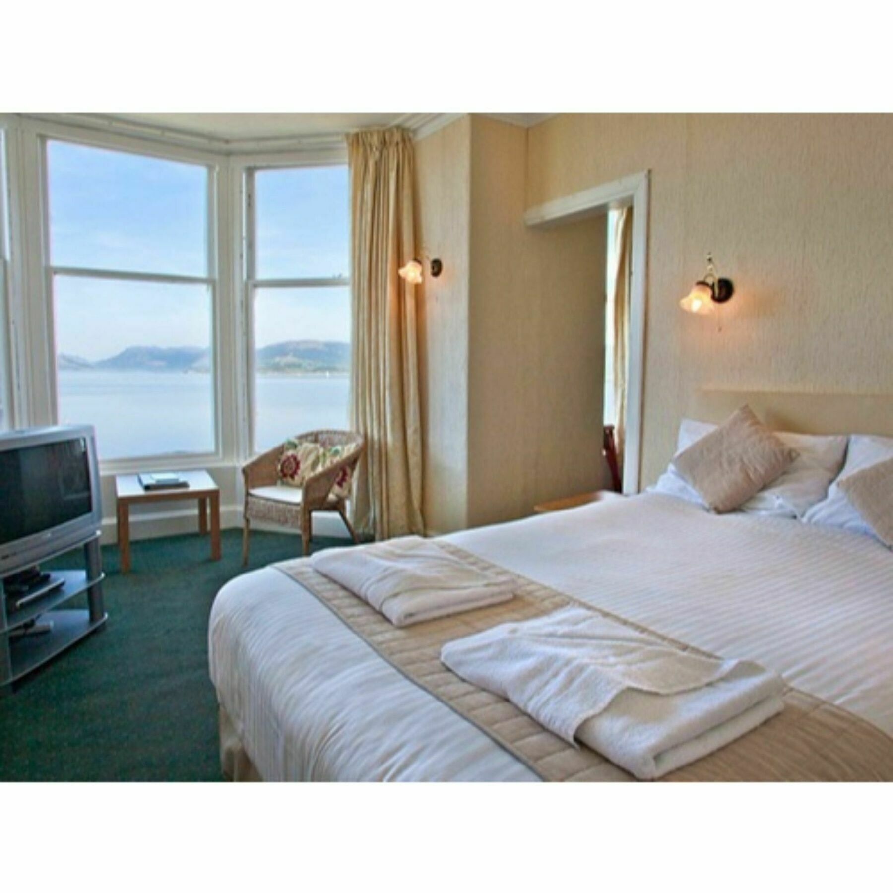 רות'סיי The Ardyne Guest House מראה חיצוני תמונה